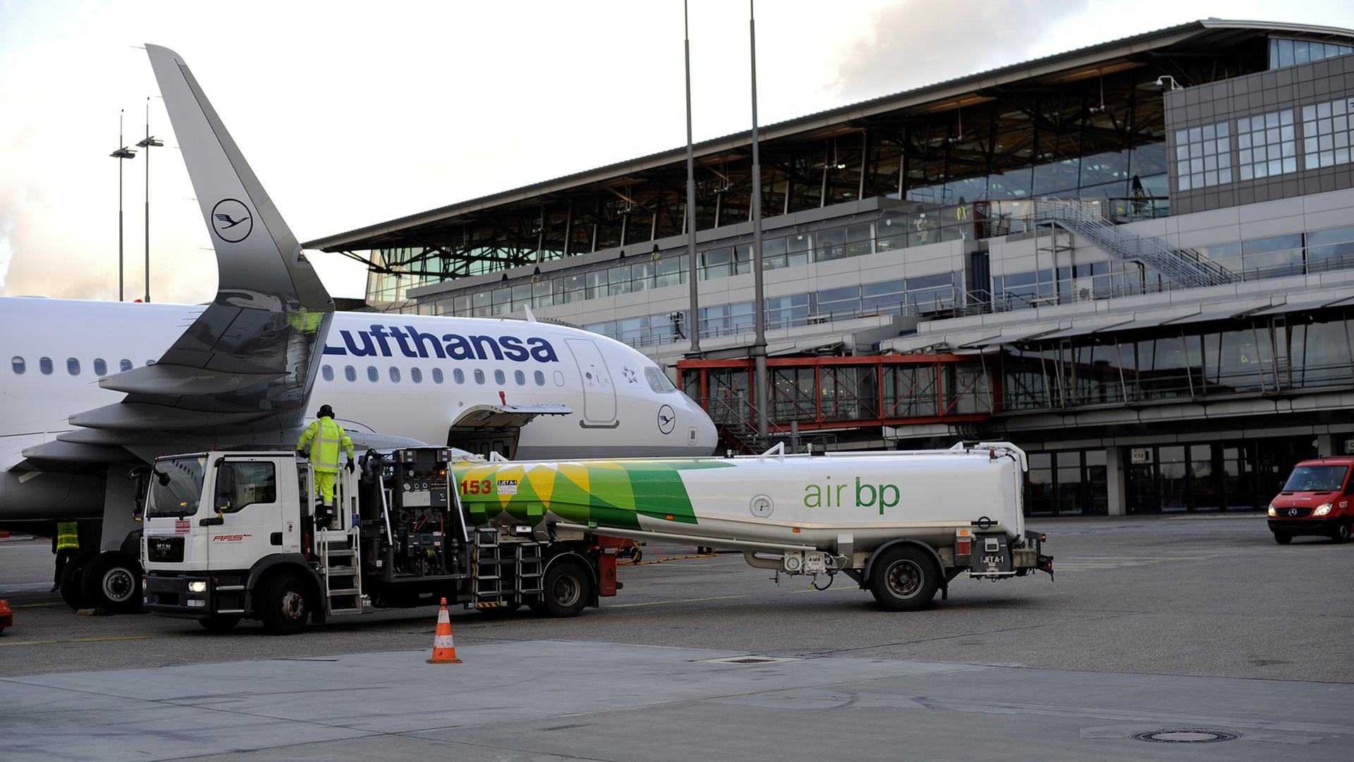 lufthansa tankwagen 100