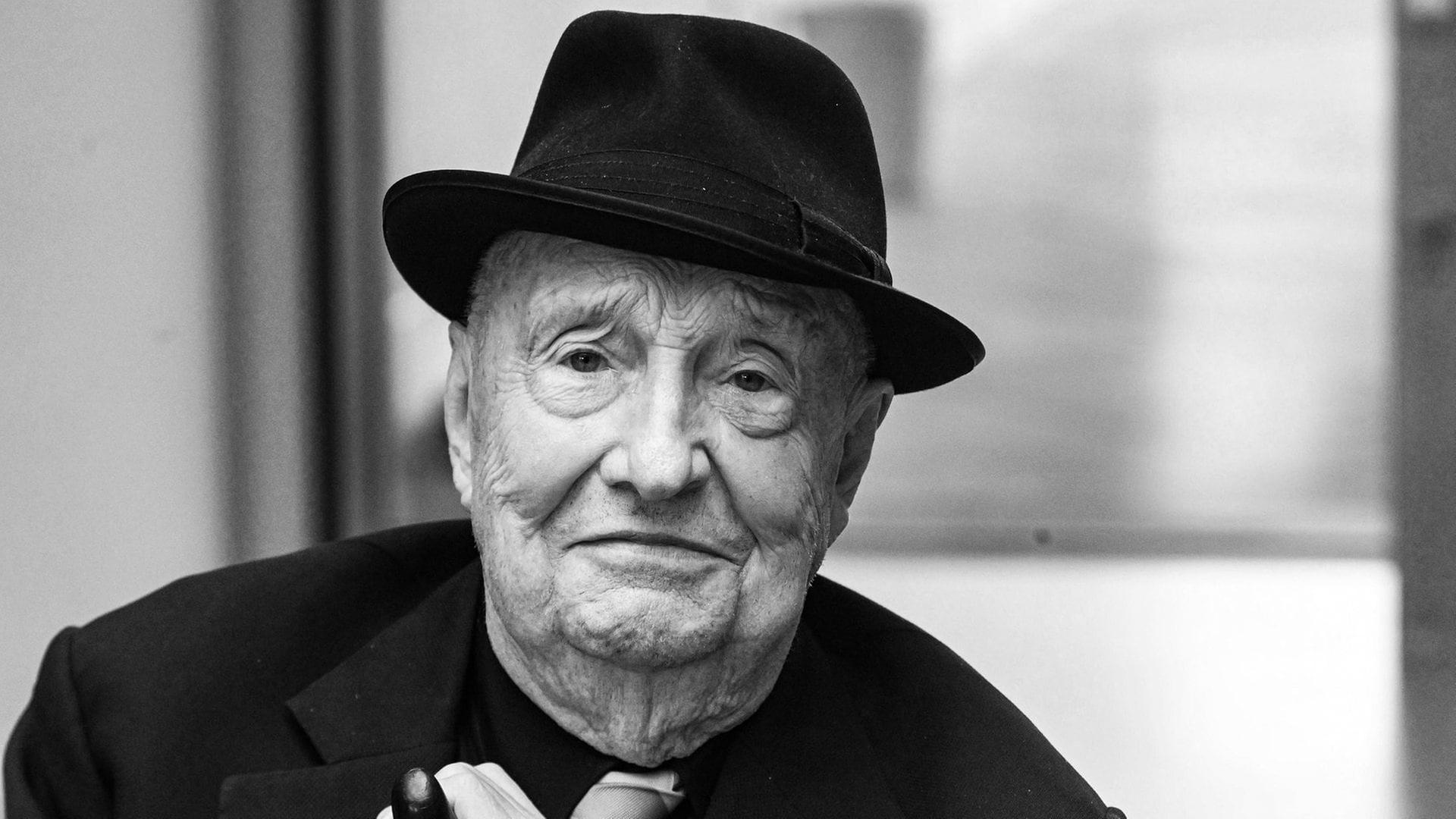 mdr der kuenstler georg baselitz kommt zur preview seiner ausstellung malelade in die pinakothek der moderne 100