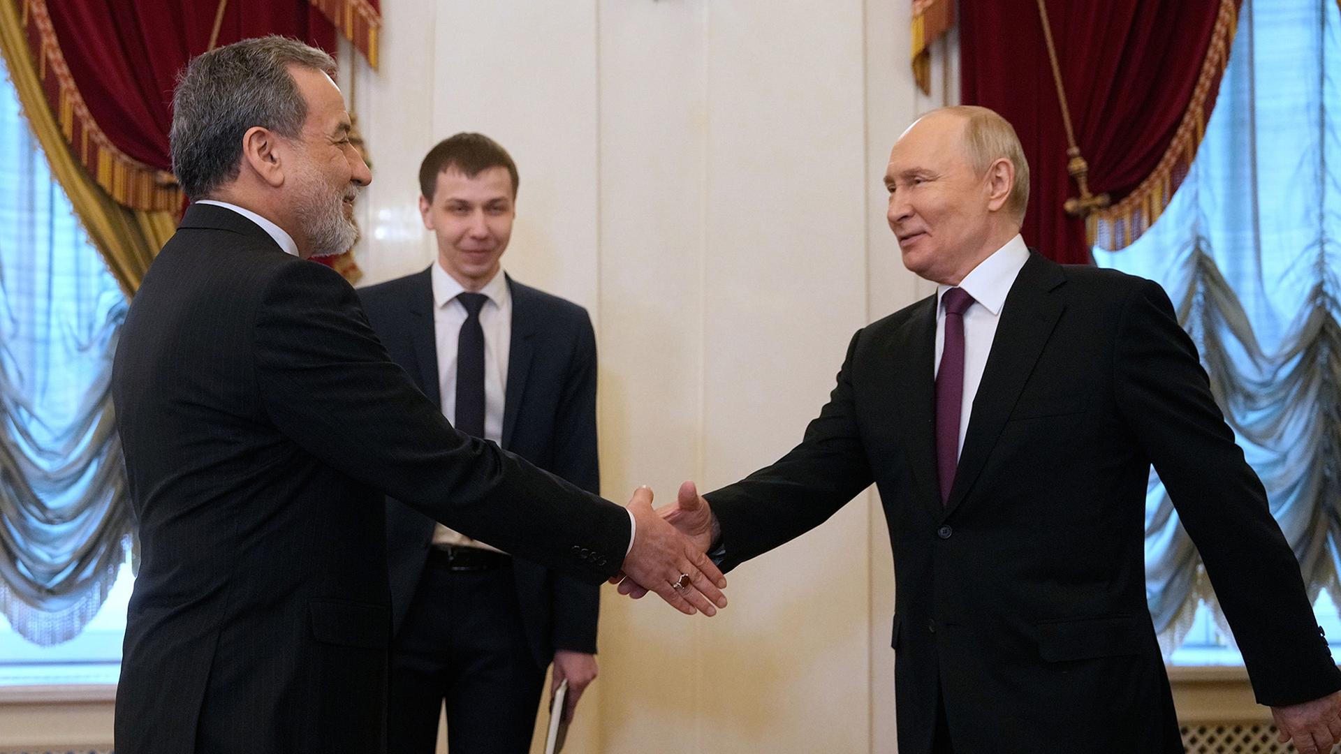 putin araghtschi 104