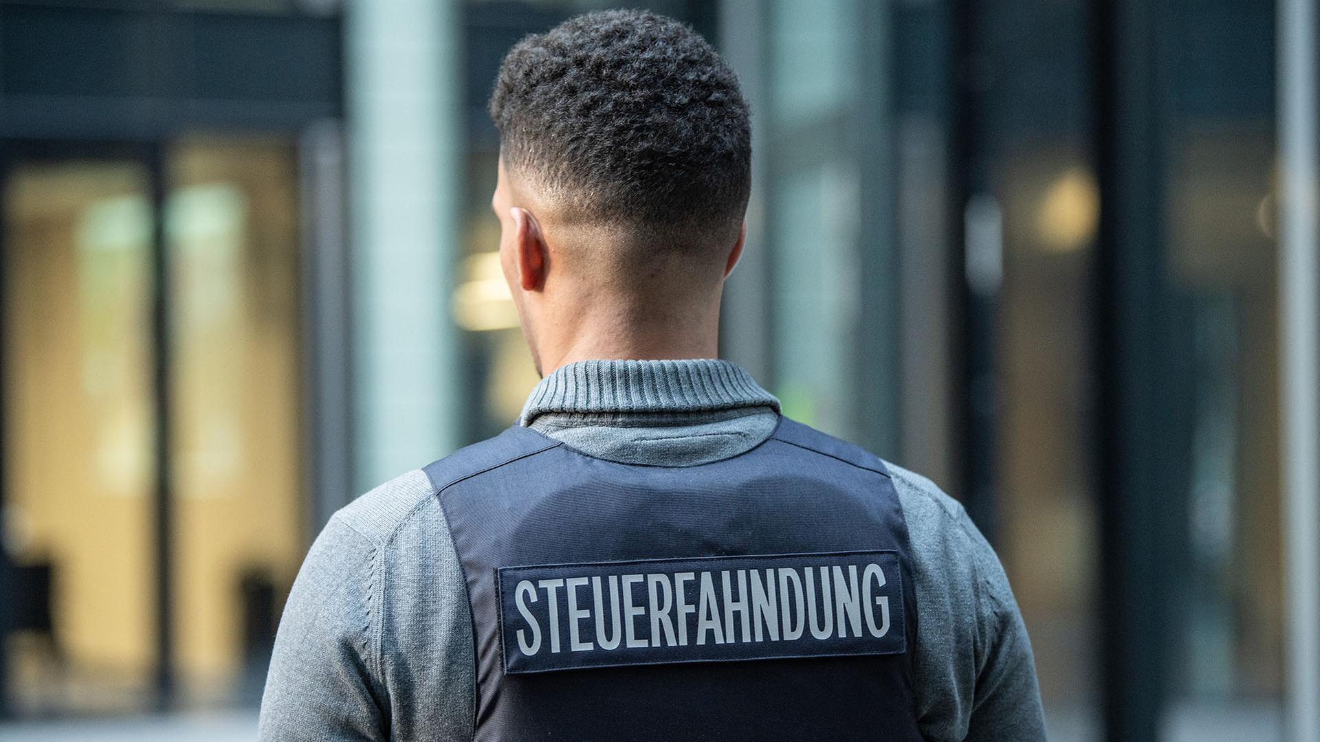 steuerfahndung 104