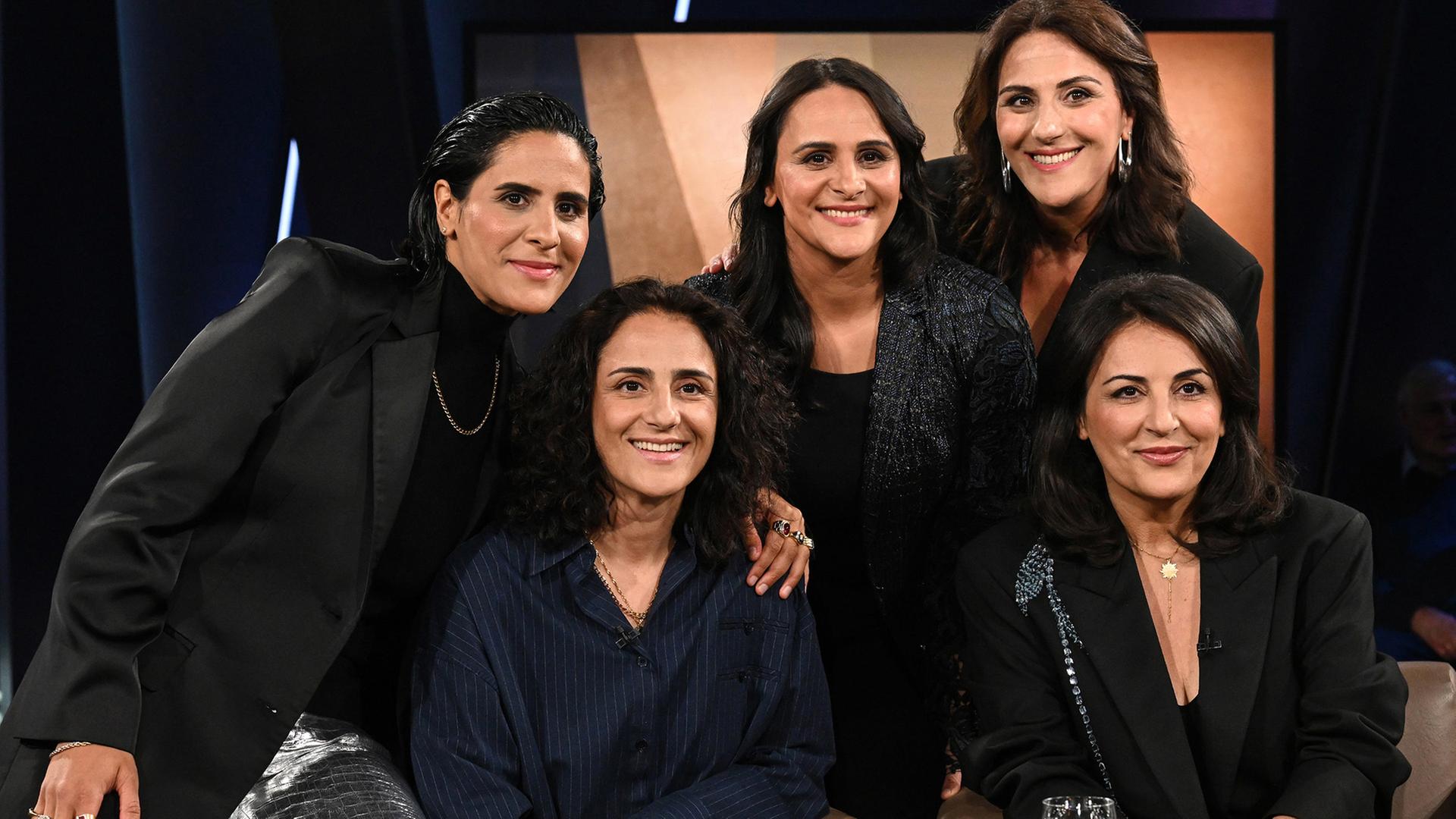 tekkal schwestern 100