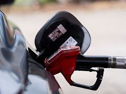 benzinpreise am 06 05 2026 symbolbild zum thema steigende benzin und dieselpreise im zusammenhang mit internationalen energiepreisentwicklungen und geopolitischen spannungen im iran und im nahen osten