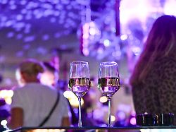 besser nicht unbeaufsichtigt stehen lassen getraenke in einem nachtclub zu dpa kabinett stuft k o