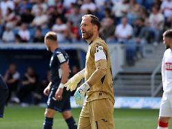 deutschland sinsheim 02 05 2026 fussball bundesliga saison 2025 2026 tsg 1899 hoffenheim vfb stuttgart 3 3 oliver baumann tsg 1899 hoffenheim 1