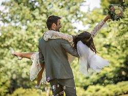 die freude ist gross die rechnung unter umstaenden auch eine hochzeit kann finanziell schnell ausufern
