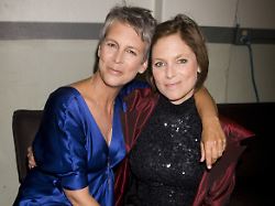jamie lee curtis and kelly curtis during 2007 what a pair benefiting the john wayne cancer institute show at the orpheum theatre in los angeles california united states