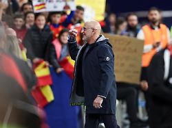luis de la fuente coach of spain during the international friendly match between spain and egypt at rcd stadium in barcelona spain on march 31 2026 the match takes place prior to the fifa world cup