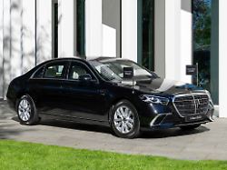 mercedes benz s 680 guard 4matic energieverbrauch kombiniert 19 1 l 100 km co emissionen kombiniert 434 g km co klasse g