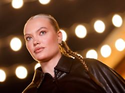 model cheyenne ochsenknecht bei der premierenfeier von der promihof von rtl2 auf dem gertrudenhof huerth 09 10