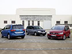 nach rund 23 jahren und 2 3 millionen verkauften exemplaren endet die aera des vw touran