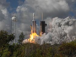 on a beautiful hot cloudy morning liftoff at 10 13 am spacex falcon heavy viasat 3 f3 the 12th falcon heavy to fly from kennedy space center brevard county florida usa april 29th 2026