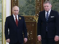 russia moscow may 9 2026 russia s president vladimir putin l and slovakia s prime minister robert fico pose during a meeting at moscow s kremlin credit image sergei karpukhin tass via zuma press
