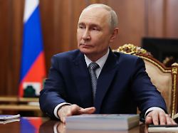 russian president vladimir putin listens to russian human rights ombudsman tatyana moskalkova during their meeting at the kremlin in moscow tuesday may 12 2026