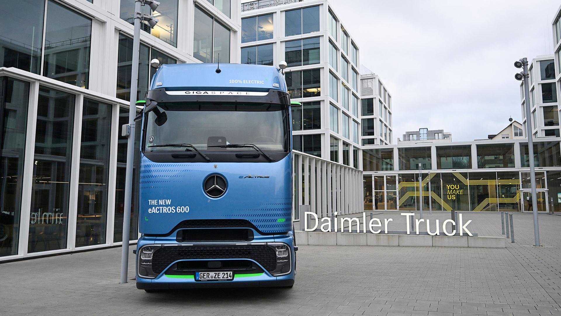daimler truck 106