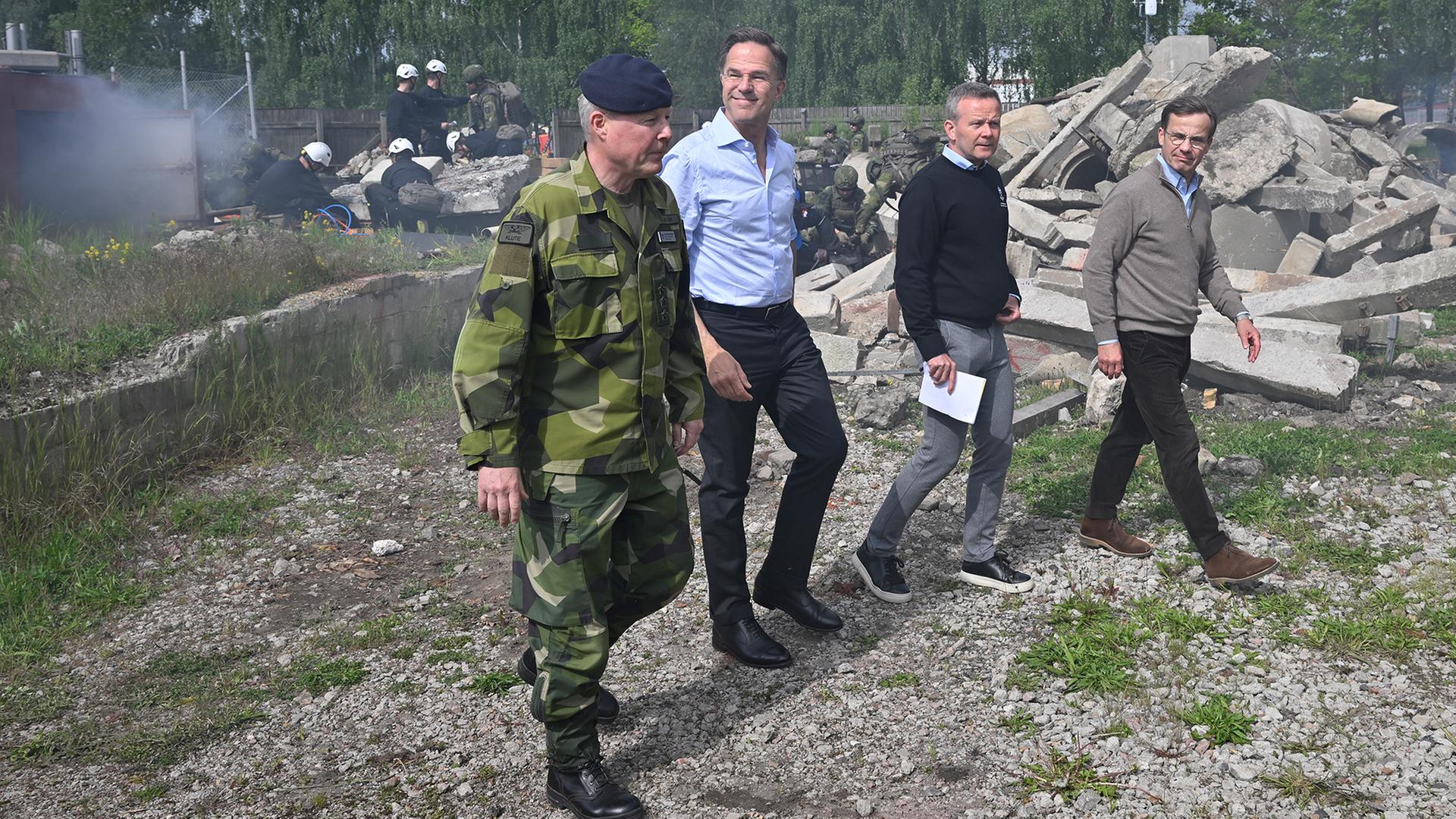 rutte nato treffen 100