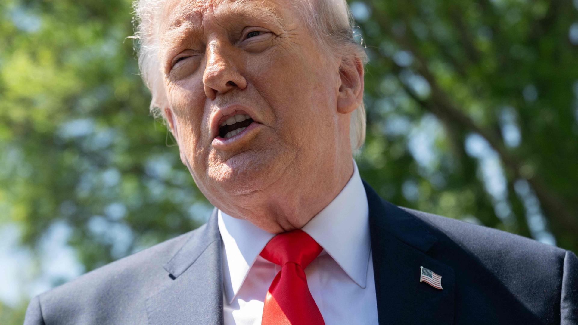 trump 4926
