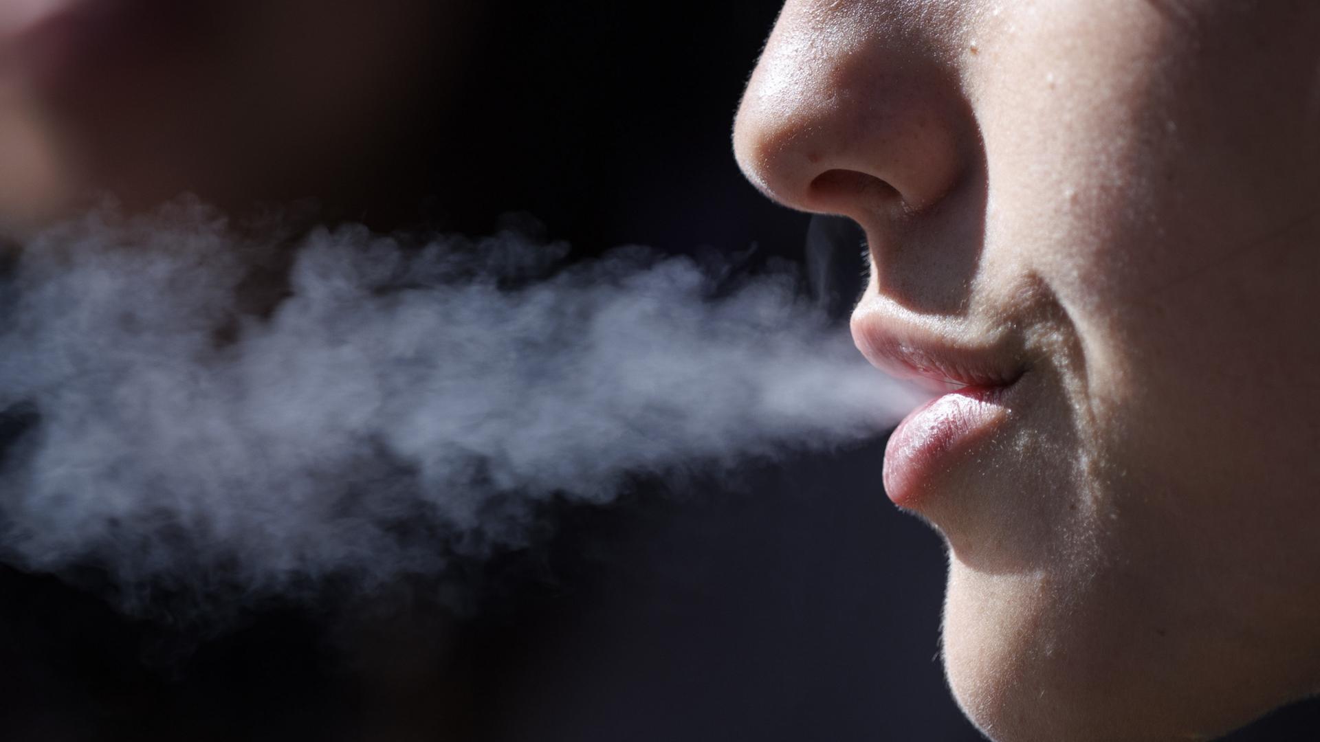 vape mund rauch 100
