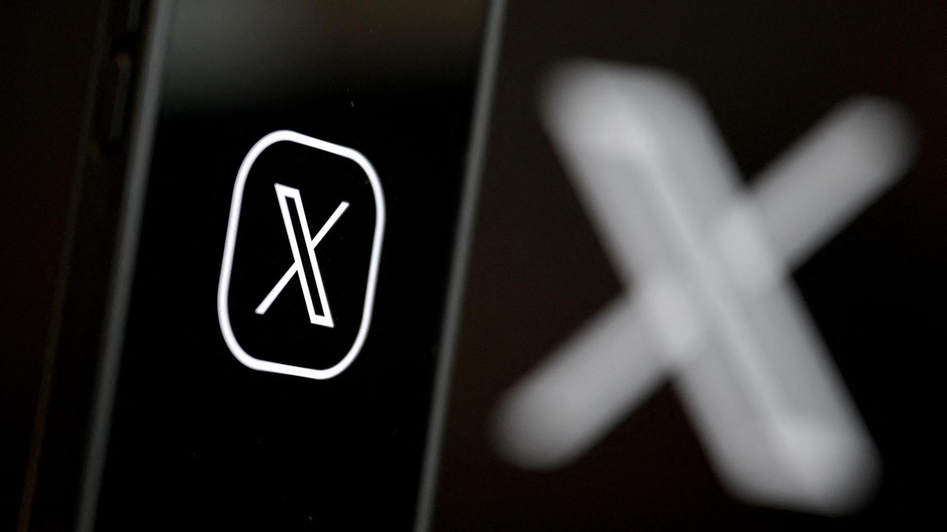 x logo 106