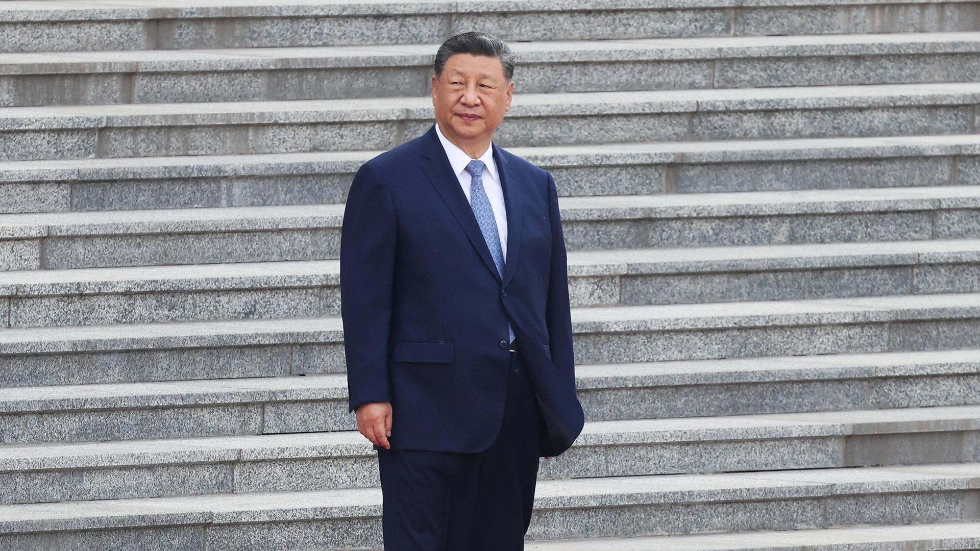 xi 216