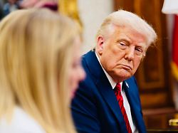 april 14 2026 war in iran us president dolald trump against italian prime minister giorgia meloni shocked by meloni she doesn t care about iran u s washington april 17 2025 2025 u s