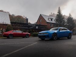 der neue dodge charger soll kuenftig auch in europa ueber kw automotive vertrieben werden