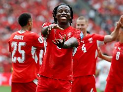 fussball maenner wm 2026 schweiz kanada vorrunde gruppe b 3 spieltag der schweizer johan manzambi jubelt nach dem 2 0 fuer seine mannschaft
