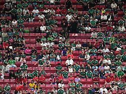fussball maenner wm suedkorea tschechien vorrunde gruppe a spieltag 1 guadalajara stadion in zapopan bei guadalajara fans verfolgen das spiel