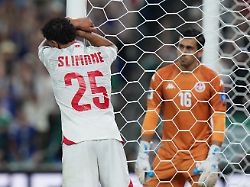 fussball maenner wm vorrunde gruppe f 2 spieltag tunesien japan in guadalupe bei monterrey der tunesier anis slimane l reagiert nachdem der japaner ayase ueda das tor zum 0 4 erzielt hat