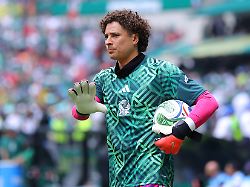 guillermo ochoa
