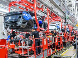 in der gigafactory berlin brandenburg werden fahrzeuge vom typ tesla model y produziert