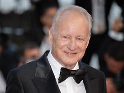 jury member stellan skarsgard attends the closing ceremony red carpet of the 79th cannes film festival cannes france 2026 05 23