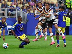 leroy sane 19 deutschland jamal musiala 10 deutschland deutschland vs curacao fussball weltmeisterschaft 2026 gruppenphase 14 06