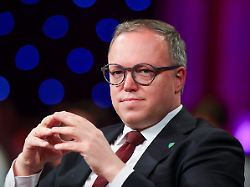 mario voigt cdu ministerpraesident von thueringen sitzt in der diskussionsrundebei den medientagen mitteldeutschland