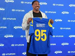 myles garrett spielt nun fuer die los angeles rams in der nfl