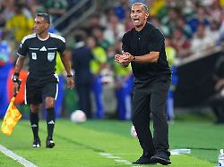 nach nur einem wm spiel ist tunesiens trainer sabri lamouchi seinen job offenbar los