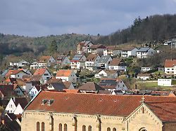 stadtbild mit romanischer abteikirche otterberg pfaelzer wald rheinland pfalz deutschland europa