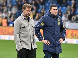 trainer lars kornetka l und sportchef benjamin kessel von eintracht braunschweig