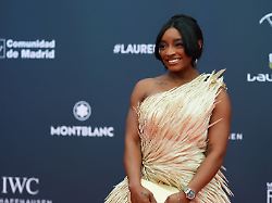 turnerin simone biles hat von einem schwerwiegenden notfall berichtet 1