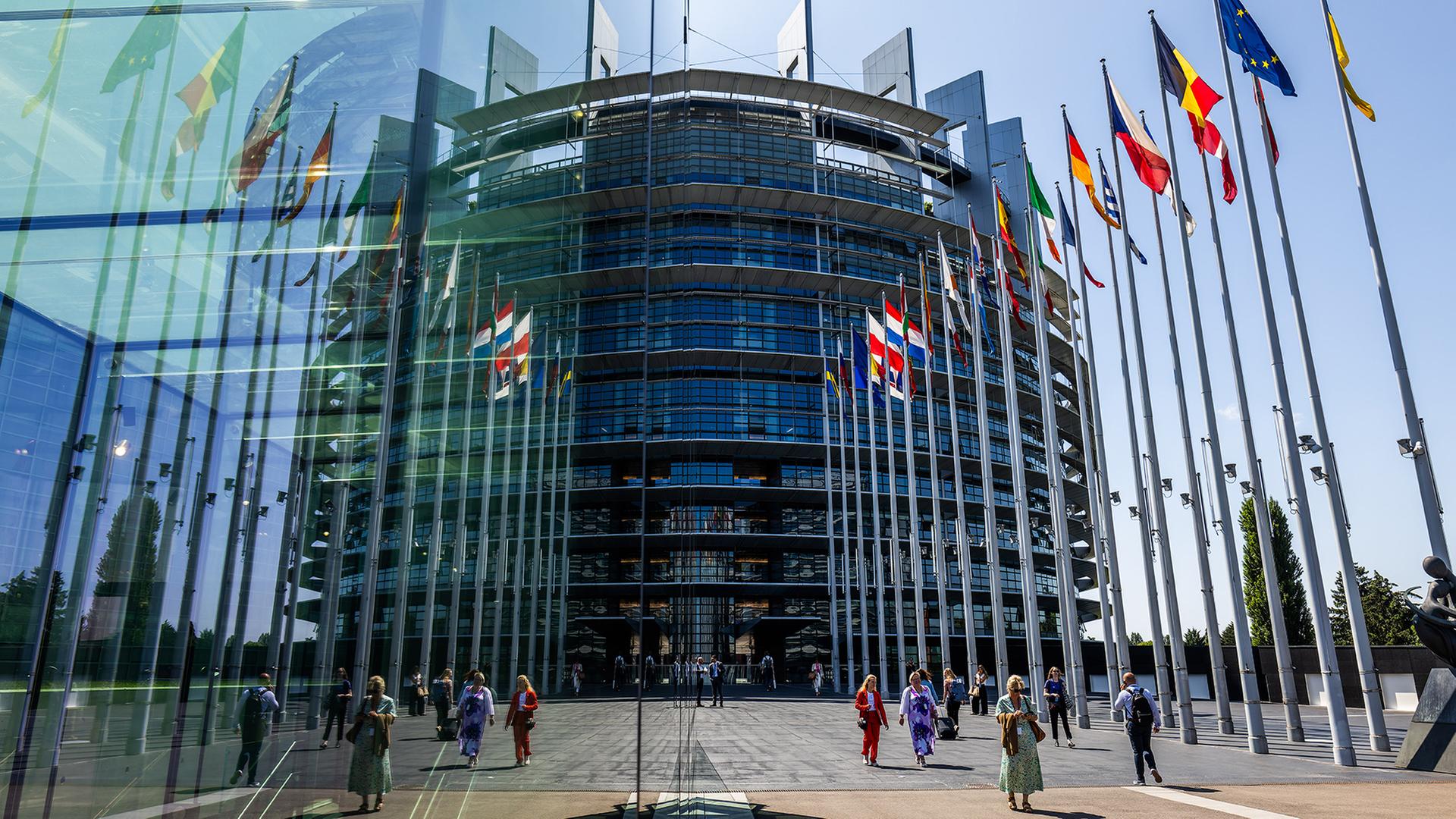 eu parlament 266