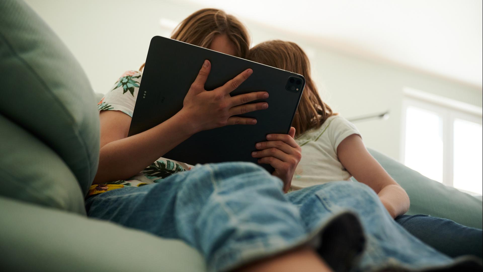 kinder tablet 102