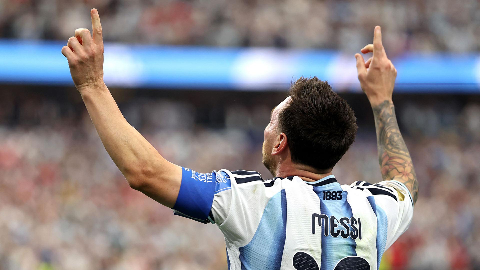 messi 266