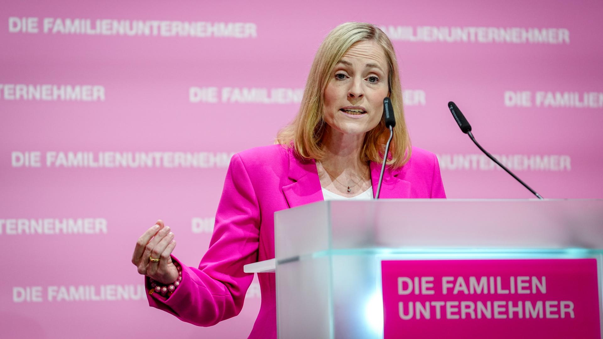 ostermann familienunternehmer 100