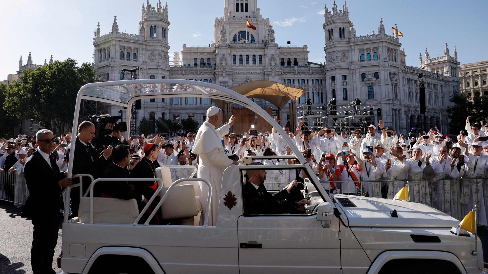 papst madrid 100