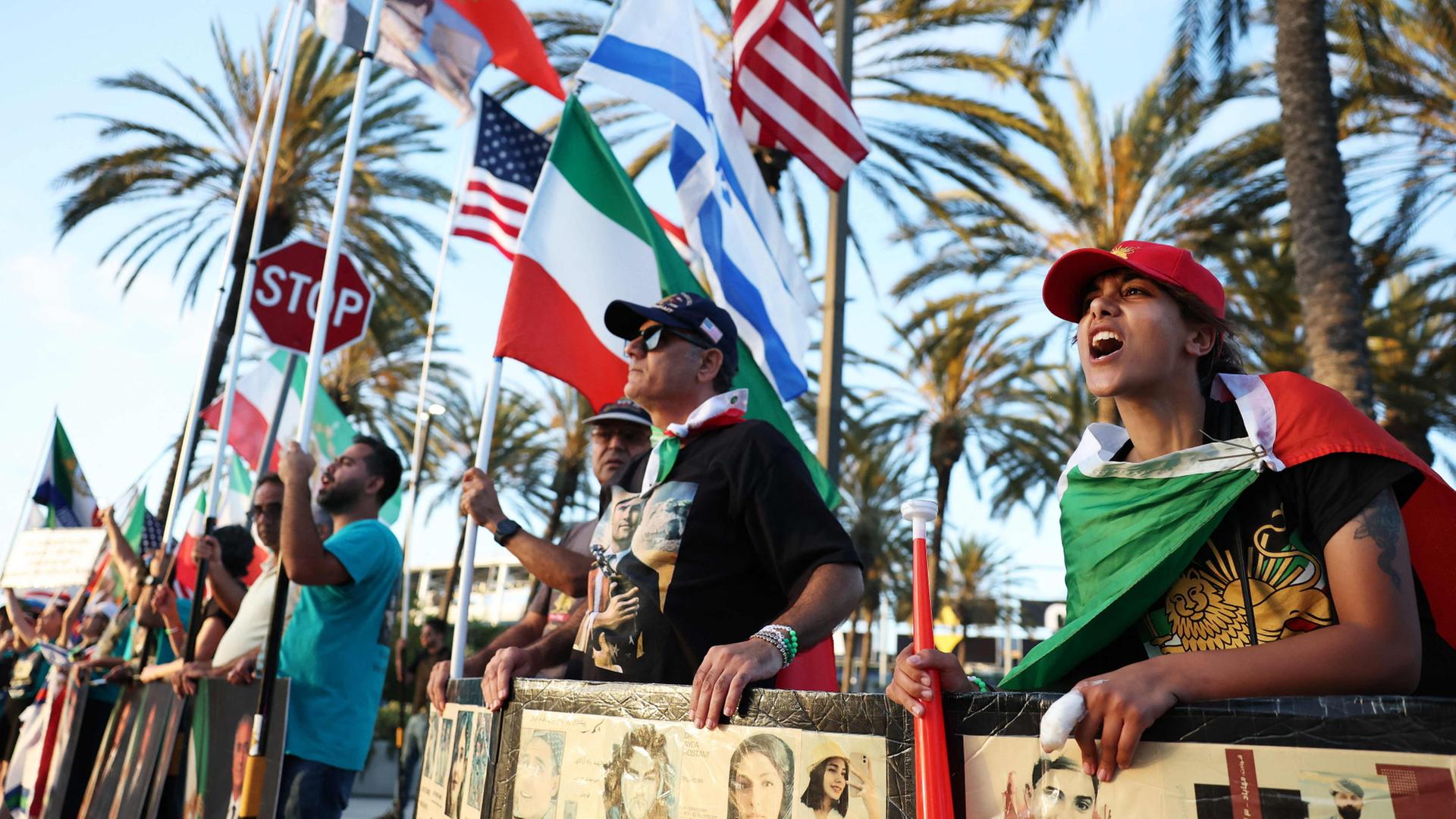 proteste iran los angeles 100
