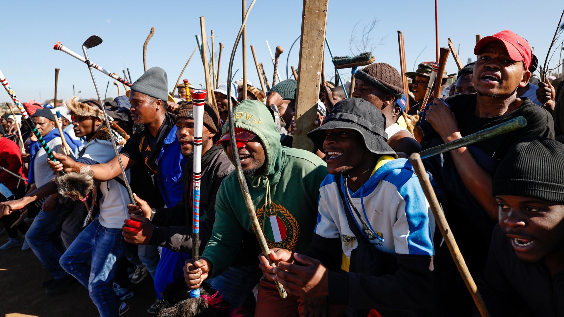 suedafrika march and march 100