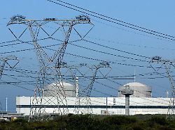 archiv das suedafrikanische atomkraftwerk koeberg etwa 40 kilometer von kapstadt gelegen befindet sich in einem erdbebengebiet archivfoto vom 24 03 2006