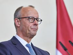 berlin deutschland bundeskanzleramt empfang der staats und regierungschefs der drei baltischen laender lettland estland und litauen bundeskanzler friedrich merz cdu