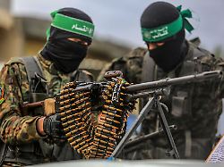 die hamas soll bereit sein ihre waffen unter die aufsicht der palaestinensischen uebergangsverwaltung sowie der internationalen vermittler zu stellen