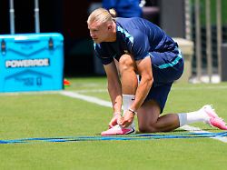 fort lauderdale florida usa 20260710 erling braut haaland training with the norwegian men s national football team at inter miami cf stadium