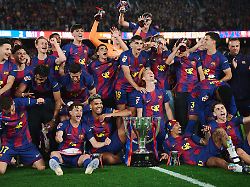 fussball la liga 35 spieltag fc barcelona real madrid am 10 05 2026 im spotify camp nou in barcelona der fc barcelona mit hans dieter hansi flick trainer cheftrainer barcelona ist zum 29